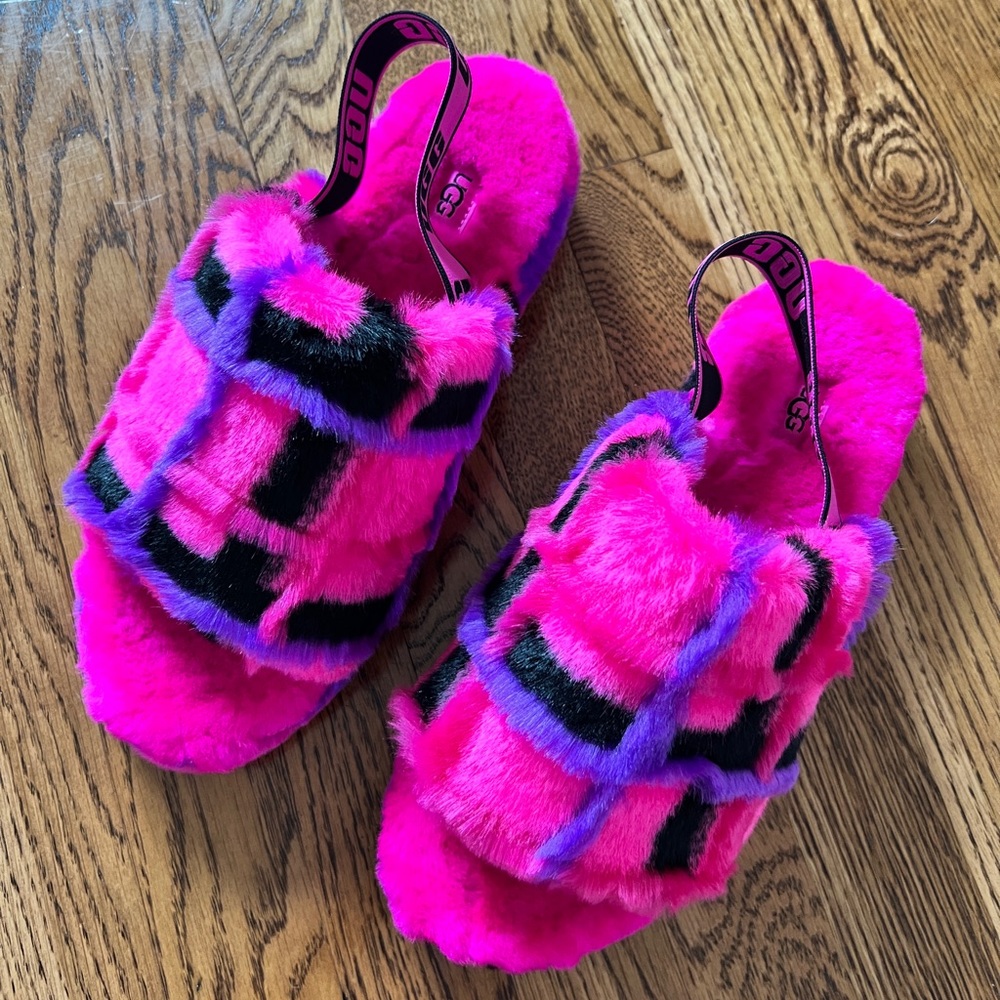 Ugg slippers pink slippers Ugg shoes